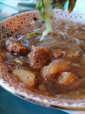 Huitsai stew - Mongolian style at Veganaa in Berlin