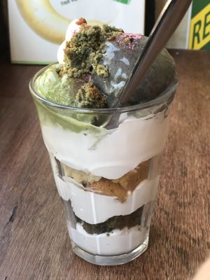 Coupe parfaite (matcha, sesame noire)  at Mori Cafe in Paris