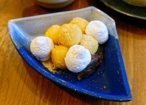 Kinako dango at Mori Cafe in Paris