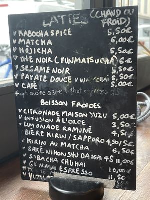 Drinks  at Mori Cafe in Paris