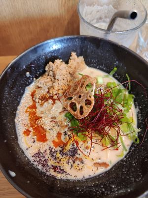 Tantanmen at Mori Cafe in Paris