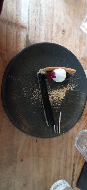 Flan au sésame at Mori Cafe in Paris