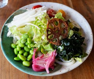 Udon salad at Mori Cafe in Paris