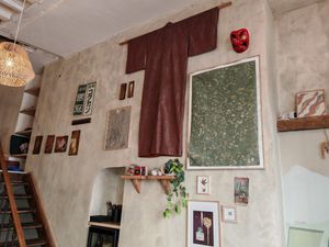 Déco at Mori Cafe in Paris