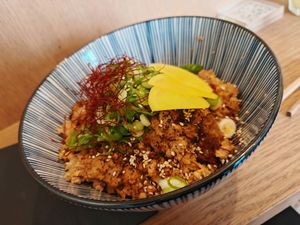 Teriyaki don

Large bowl of rice topped with flame-grilled vegetable mince and teriyaki sauce, melting onions, cebette, takuan (daikon radish pickles), togarashi (sweet chilli st at Mori Cafe in Paris