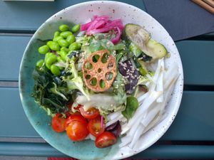 Udon salad at Mori Cafe in Paris