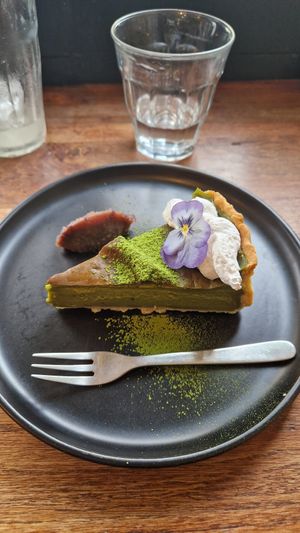 Flan au matcha et anko at Mori Cafe in Paris