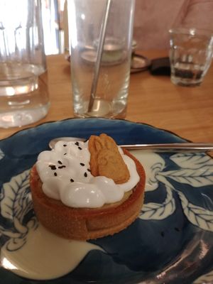 Yuzu tart at Mori Cafe in Paris