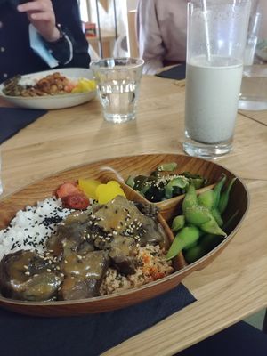 Bento at Mori Cafe in Paris