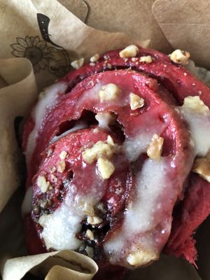 Cinnabun  at Planticeria in Panama City