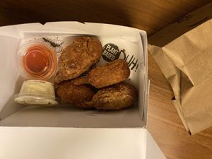 Muslonas  at Planticeria in Panama City