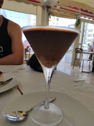 Copa de chocolate y café at Imperio Vegano in El Campello