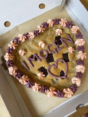 💖 at Lulu's Cookies in Swindon