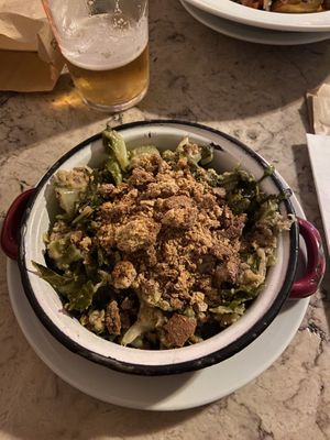  Cabbage with breadcrumbs at Damas in Lisbon
