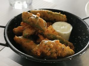 Green Beans Tempura at Damas in Lisbon