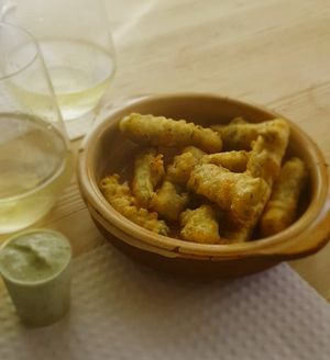 Peixinhos da Horta 
Fried Green Beans at Damas in Lisbon