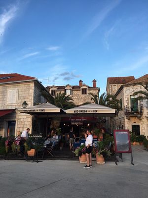 The restaurant  at Kod Barba Luke in Stari Grad