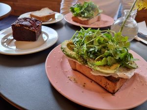 Avocado toast + chocolate brownie at À la Lo in Stockholm