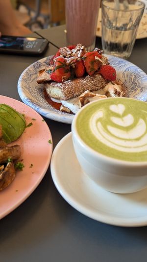 Matcha + pain perdu at À la Lo in Stockholm
