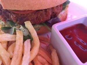 Veggie Burguer at Ewan in Salinas