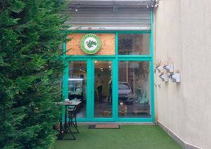 Front entrance at Sendyani Vegan Cafe in Jounieh