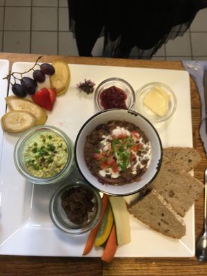 ethiopisn ful, amazing scrambled tofu, Tiz's pathé, fresh fruits, veggies, homemade bread, veg butter and jam at Hverdagen in Copenhagen