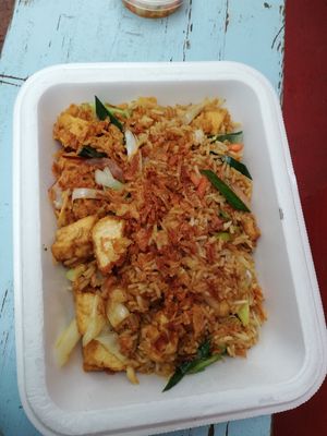 Nasi Goreng mit Tofu at Mr. Dam in Hamburg