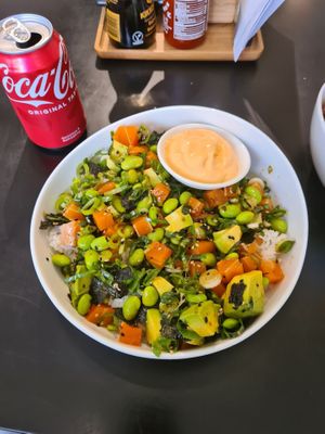 The Vegan Original bowl at Poké Perfect in Den Bosch