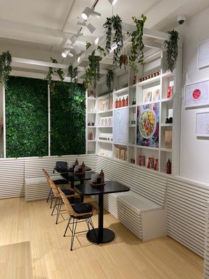 Light, open, natural and small sitting area at Poké Perfect in Den Bosch