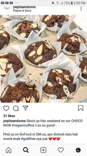 Vegan muffins at Pepita and Sons in Kuta