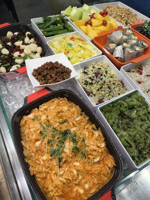 Buffet options  at Chéng 誠 - Lohas VLML - Da'an District in Taipei