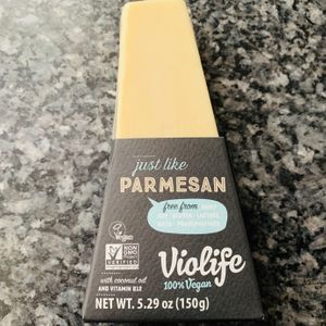 Love Violife! at Fresh Thyme Farmers Market in Bloomington