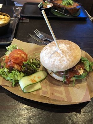 Vegan beet burger  at De Buurman in Heerenveen