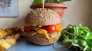 Burger at Laboratorio - Food. Drink. Green Cosmetics in Jesi