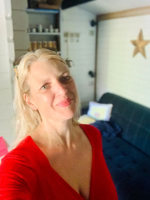 your host Samantha-Jayne at Very Busy Vegan in Bognor Regis