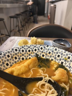 Tomato and carrot soup ramen + cauliflower tempura  at Soulmate Ramen 素味謀麵 in Hong Kong Island