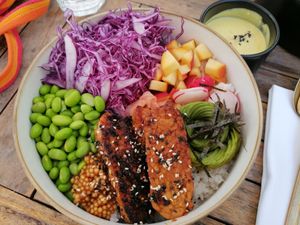Pokebowl with tempeh at Gostilna Vida in Ljubljana