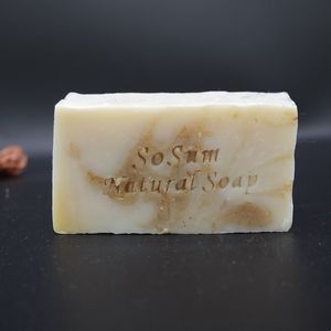 Borage Oatmeal Soap 琉璃苣燕麥皂 at SoSum Vegan Skincare 素心 in New Territories