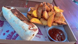 bye roll + steak fries  at Las Vegan's - Miamor Rómaim in Budapest