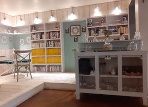  at Un Piano dans la Théière in La Rochelle