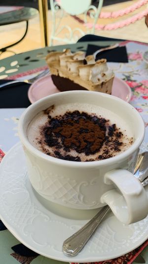 Extra cocoa powder 🤗  at Un Piano dans la Théière in La Rochelle