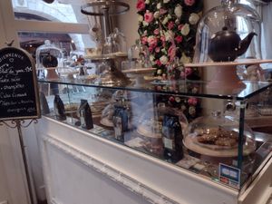 All the cakes are vegan! at Un Piano dans la Théière in La Rochelle