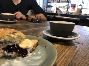 Blueberry thyme scone with cashew yoghurt and banana at WAY Specialty Coffee Roasters in Ghent