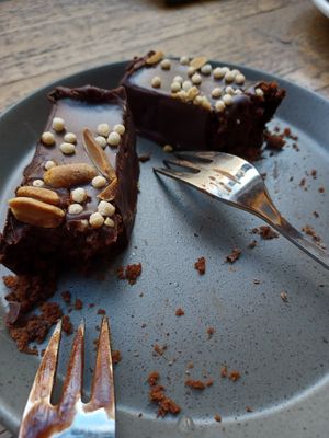 Chocolate bar to die for at WAY Specialty Coffee Roasters in Ghent