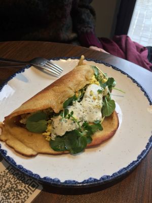 Crepe de “huevos”  at Debby's Good Veggie Food in Barcelona
