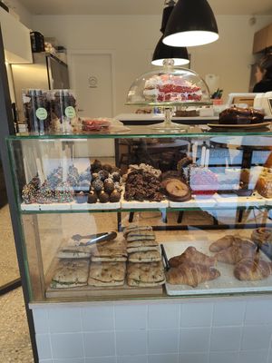 Mostradores at Debby's Good Veggie Food in Barcelona