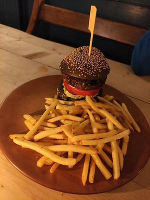 Lentil burger and chips at The Punter in Oxford