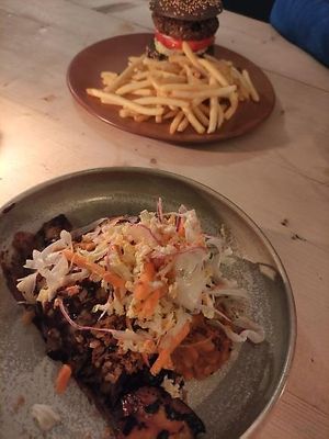 Refried beans, cabbage and fennel at The Punter in Oxford