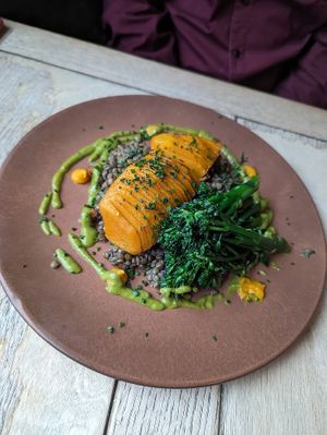 Hasselback Butternut Squash
braised lentils, tender stem broccoli, miso chimichurri  at The Punter in Oxford