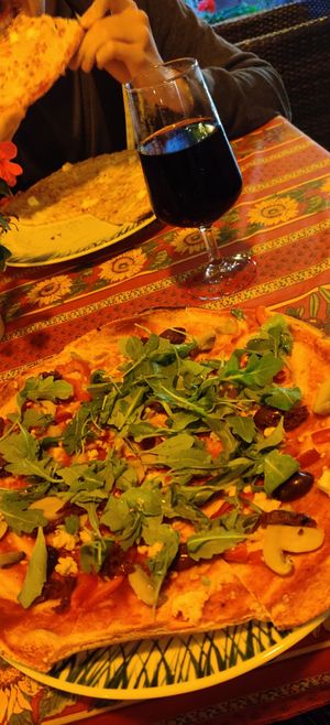 Modified vegan pizza at Steffani in Parnu